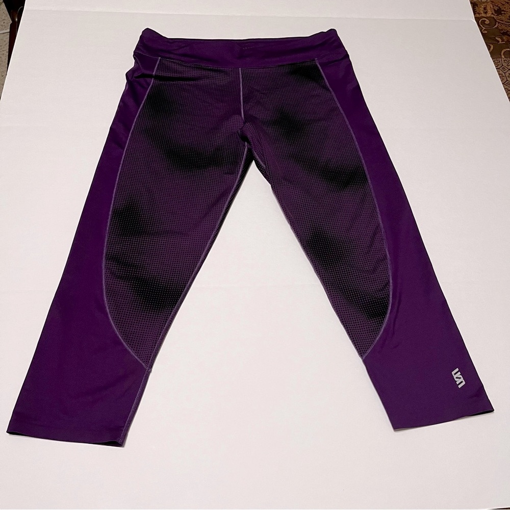 Second Skin Womens Size Large Purple Capri Crop Compression Leggings Athletic